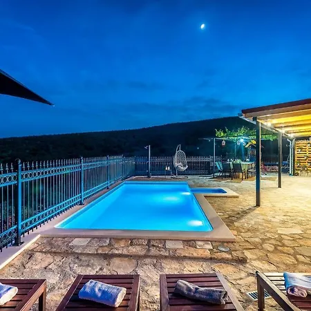 Didovina Holiday home Kladnice